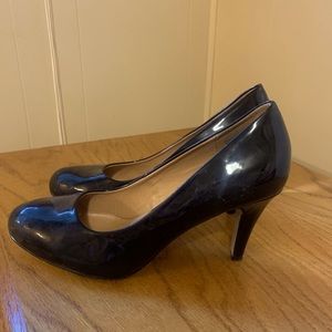 Maurices Black heels size 9